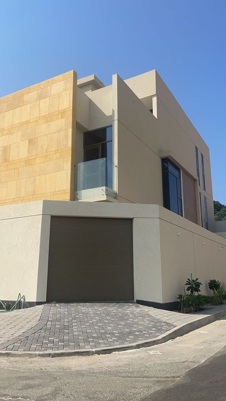 معلم دهانات الرياض
